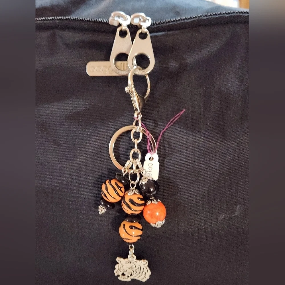 Hand Crafted Tiger Purse Charm Keychain Black Orange Beads Antique Silver Tiger